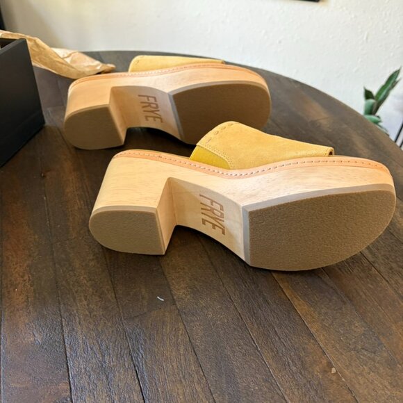 Frye Hazel 2 Slide, Marigold 8 - Picture 6 of 7